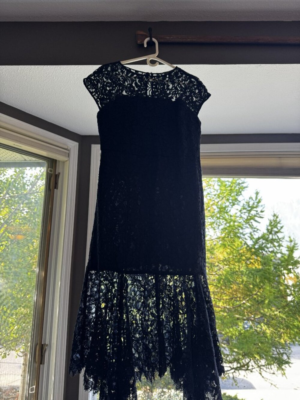 Banana Republic Navy Lace Trumpet Midi Dress | 12 Petite